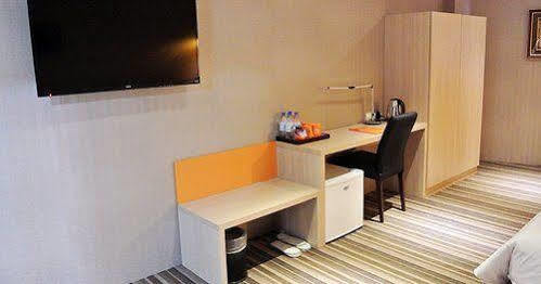 O House Hotel Kaohsiung Luaran gambar