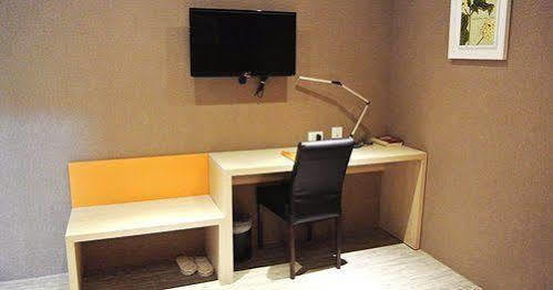 O House Hotel Kaohsiung Luaran gambar